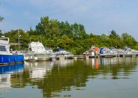 Arques-Base-nautique-DSC09781-©-P.Hudelle-Balades-en-Audomarois-e1449052662299-1680x703