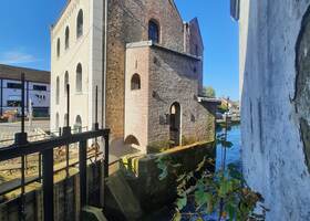 Centrale