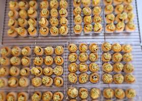 les-escargots-du-marais_bouchées au beurre à l'ail