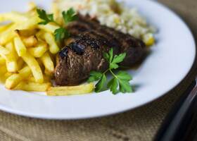 plat steak _ photo d-illustration-non contractuelle © DR