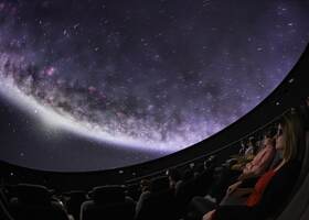 La Coupole, centre d'histoire et planétarium 3D