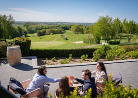 Terrasse sur le golf
