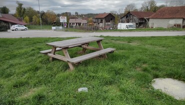 Tables Pique Nique ATAC - CP B Collombet (3).jpg
