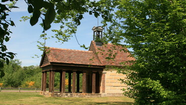 Chapelle Sainte-Reine.JPG