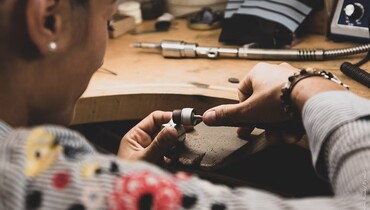 bijoux CP Sabrina Deloménie.jpg