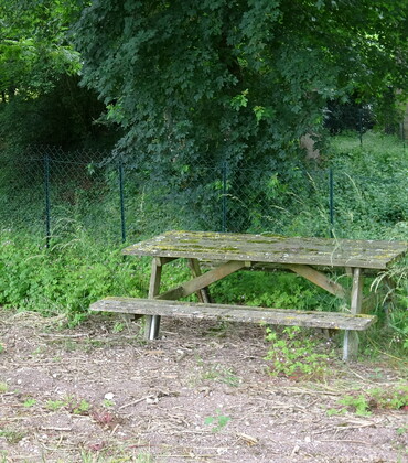 TABLE PN VILLIERS LE BOIS BB.JPG