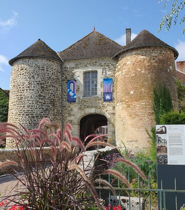 Ervy Porte ST Nicolas CP Tabéa Posteaux (1).jpg