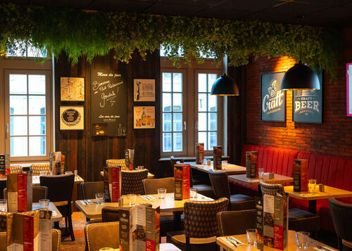 Intérieur du Pub Goudale à Saint-Omer © Quentin MAILLARD - Tourisme en Pays de Saint-Omer