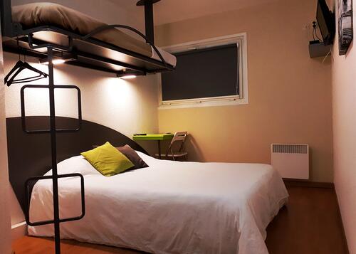 chambre renovée - good night Hotel