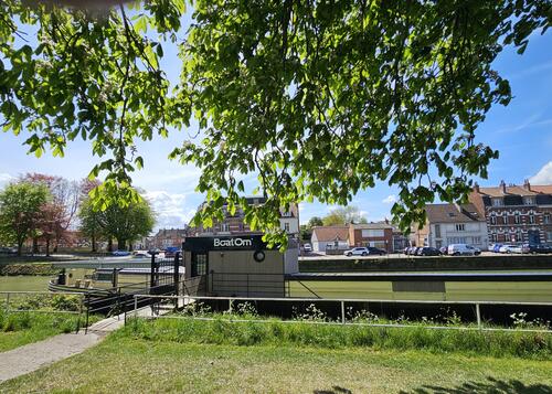 signal-2022-05-01-22-35-25-805-4 © 