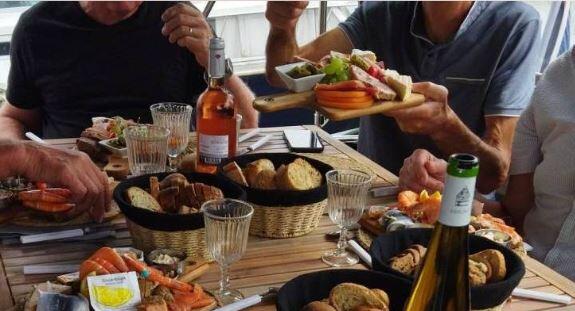 Croisière merveilleuse avec repas sur Le Merveilleux © DR