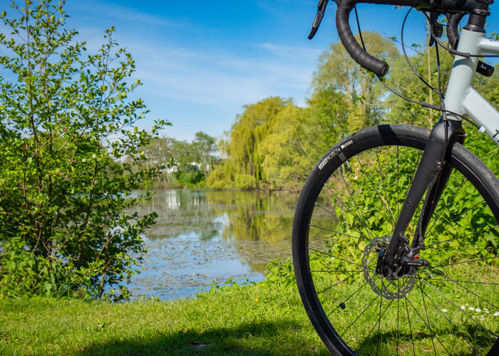 Les Ballastières - Vélo - Aire-sur-la-Lys © Tourisme en Pays de Saint-Omer