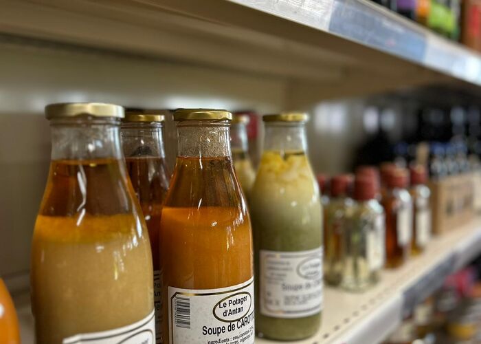 Boutique ÔSouvenirs by ISNOR (8) © ISNOR