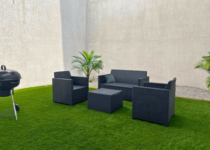 Photos Annonce 14 rue Valbelle - 23 © 