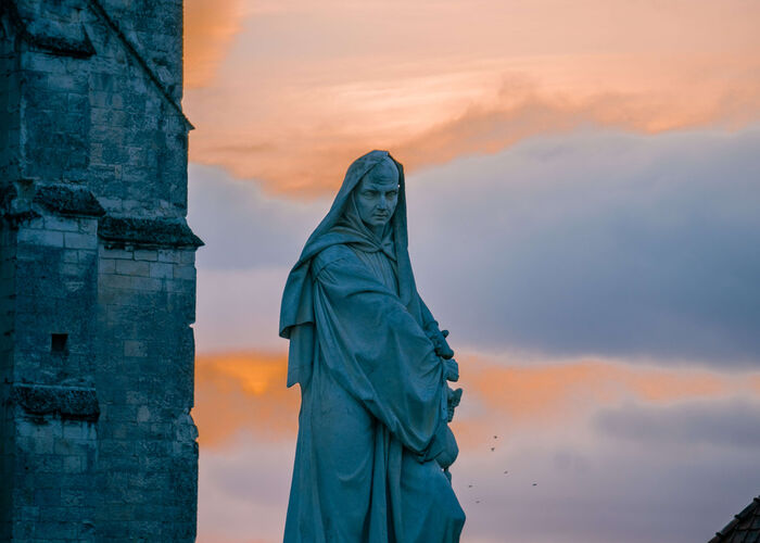 Statue Suger © Quentin Maillard - Tourisme en Pays de Saint-Omer