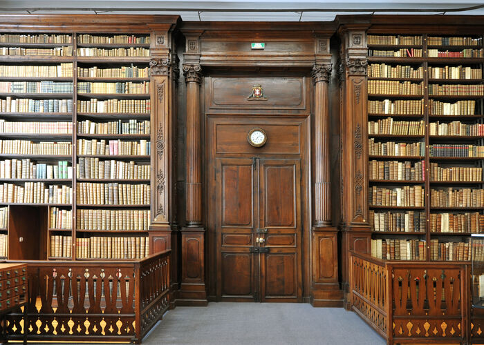 Bibliothèque d'Agglomération Extérieur 2010 SAINT-OMER © Carl P - Tourisme en Pays de Saint-Omer