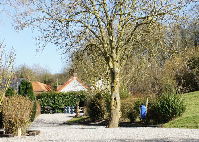 Aire de camping car - La Ferme des Templiers © MAES Isabelle