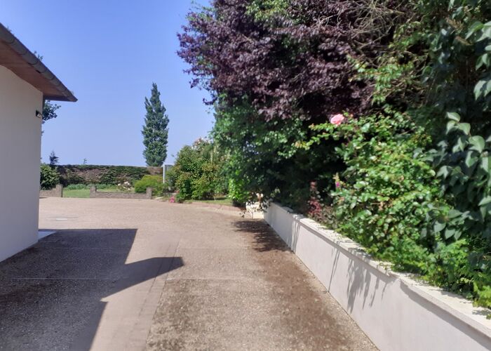 L'appartement du gîte, entrée © M.Chochoy