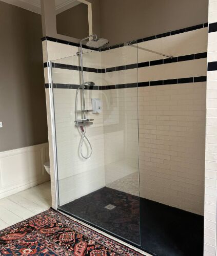salle de bains chambre 1 © Inès DUMAINE