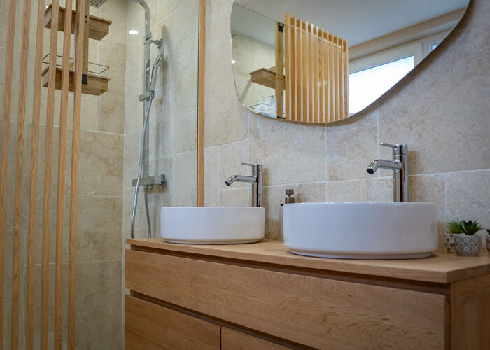 SALLE DE BAINS TRINIDAD VIBES © Quentin MAILLARD