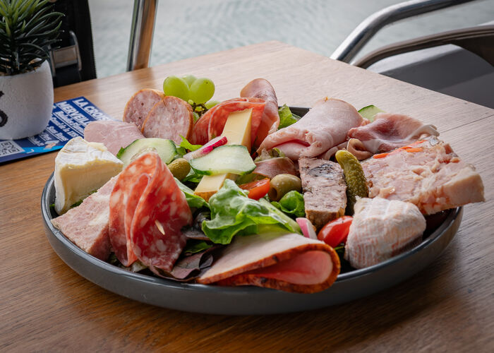 Assiette Terre - La Croisière Merveilleuse © Quentin MAILLARD - Tourisme en Pays de Saint-Omer