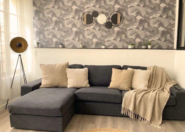 Photo Annonce Odes & Ballades - VH canapé © 