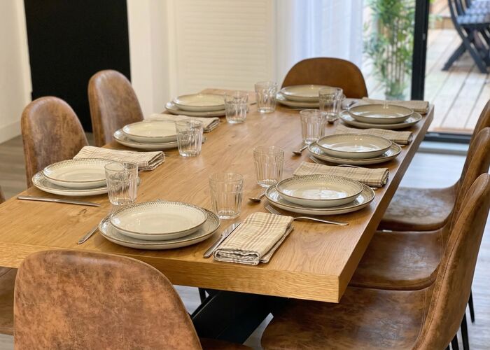 Photo Annonce Odes & Ballades - table © 