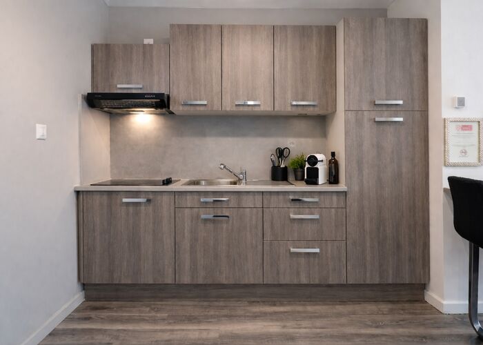 PHOTO STUDIO MOMENT - recadrer / centrer cuisine + vaisselle © 