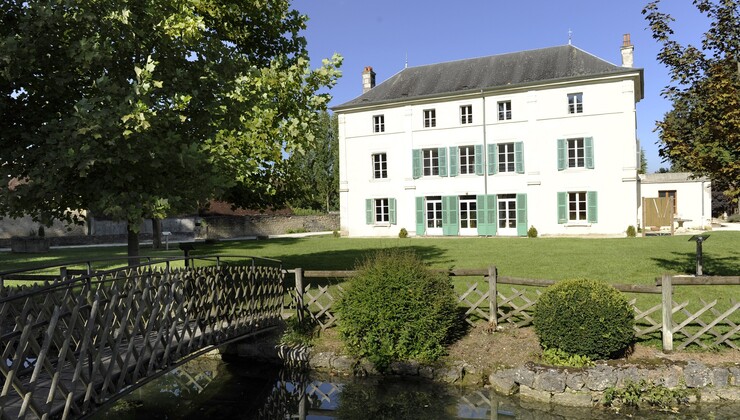 Domaine d' ETROUVY