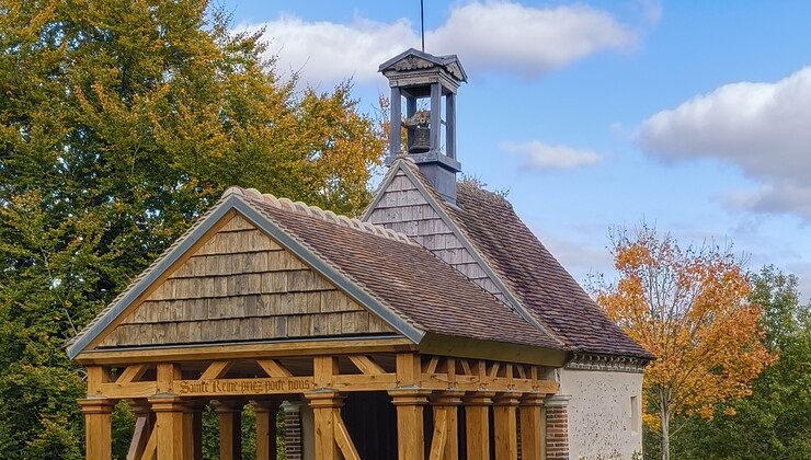 Chapelle Sainte-Reine.jpg