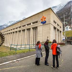 Visites guidées de la centrale hydroélectrique de Pragnères avec Mélanie Visites guidées de la centrale hydroélectrique de Pragnères avec Mélanie