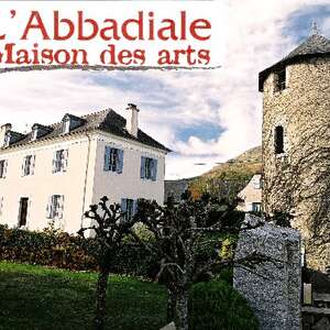 Stages, Expositions et Création à la Maison des Arts Stages, Expositions et Création à la Maison des Arts