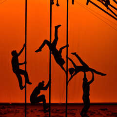 SPECTACLE CIRQUE "LE GRENIER" SPECTACLE CIRQUE "LE GRENIER"