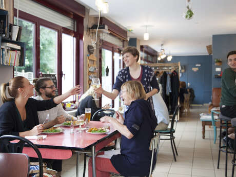 Le Bookkafé Le Bookkafé
