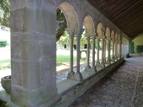 Abbaye de villelongue Abbaye de villelongue