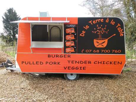 Food Truck De la Terre à la Table Food Truck De la Terre à la Table