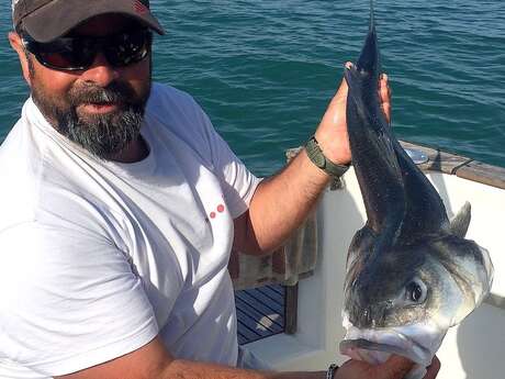 ECUME DE RE - PÊCHE EN MER ECUME DE RE - PÊCHE EN MER