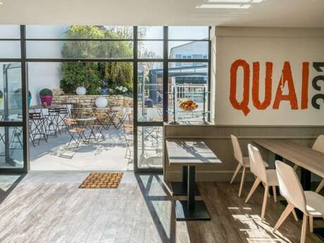BAR ET ESPACE BIEN ETRE LE QUAI 321 BAR ET ESPACE BIEN ETRE LE QUAI 321