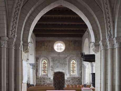 Eglises romanes et métiers d'art Eglises romanes et métiers d'art
