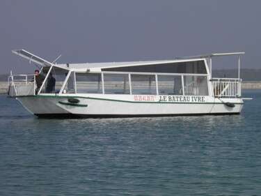 Le Bateau Ivre - Déjeuner croisière sur le Lac Le Bateau Ivre - Déjeuner croisière sur le Lac