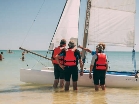 ILE DE RE VOILE - ECOLE DE LOIX ILE DE RE VOILE - ECOLE DE LOIX