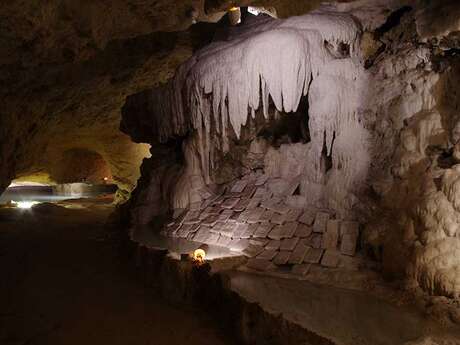 Les Grottes pétrifiantes de Savonnières - Villandry Les Grottes pétrifiantes de Savonnières - Villandry