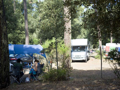 CAMPING HUTTOPIA ILE DE RE CAMPING HUTTOPIA ILE DE RE