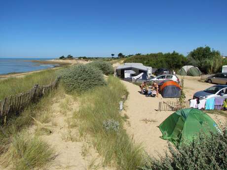 CAMPING HUTTOPIA COTE SAUVAGE CAMPING HUTTOPIA COTE SAUVAGE
