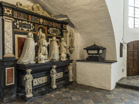 Funerary chapel of the Seigneurs de Boussu Funerary chapel of the Seigneurs de Boussu