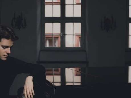"Impromptus, préludes et transcriptions" - FLORIAN NOACK, piano "Impromptus, préludes et transcriptions" - FLORIAN NOACK, piano