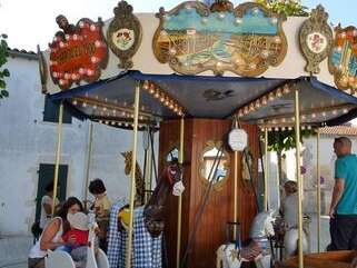 CARROUSEL 1900 CARROUSEL 1900