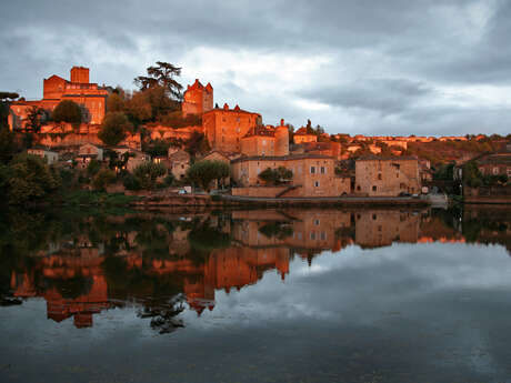 Bourg de Puy-l'Evêque Bourg de Puy-l'Evêque