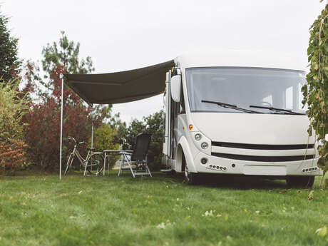 Aire de camping-car - Parc d'Olhain Aire de camping-car - Parc d'Olhain