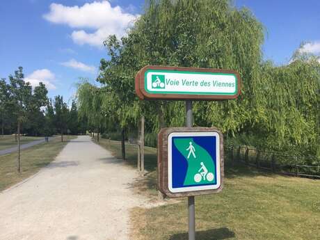 Voie Verte des Viennes - Sainte Savine Voie Verte des Viennes - Sainte Savine